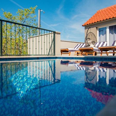 Holiday Home Moliva Sitno Donje Exteriör bild