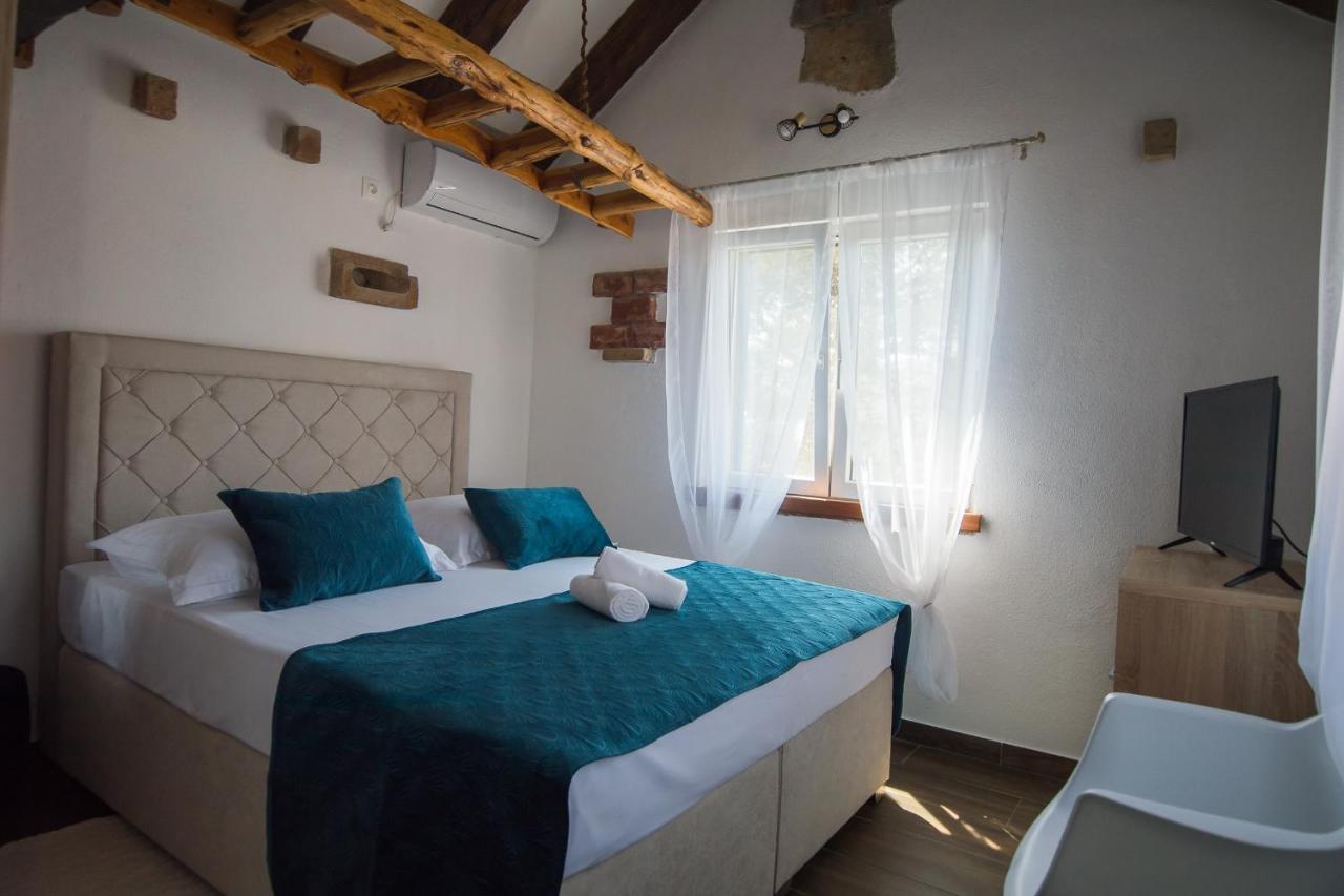 Holiday Home Moliva Sitno Donje Exteriör bild